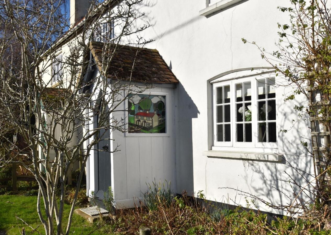 Rose Mullion Cottage Pett Exteriör bild